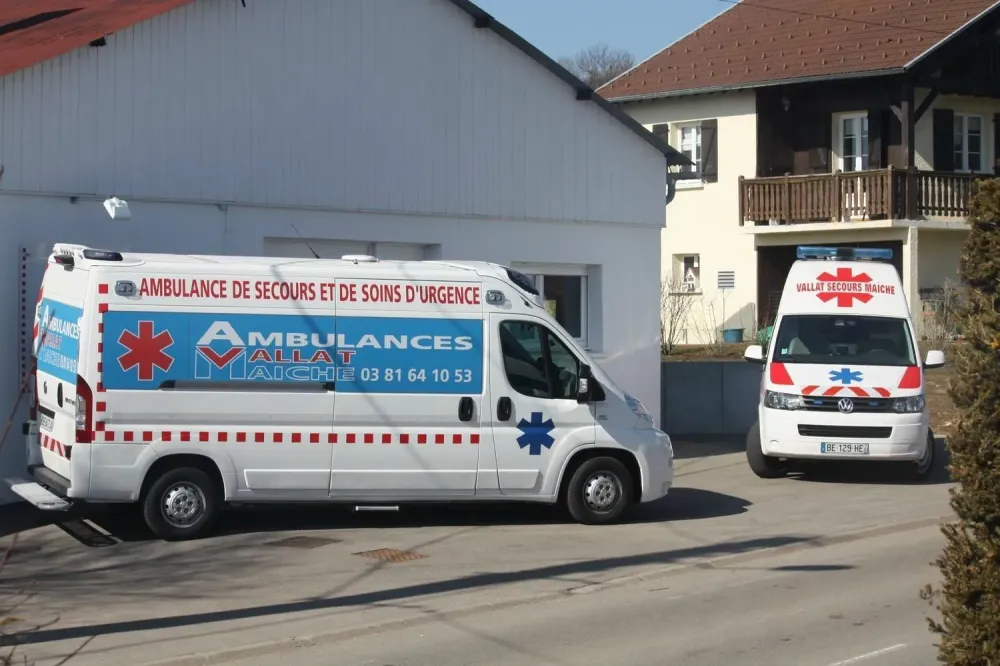 Ambulance Vallat Maiche (12)